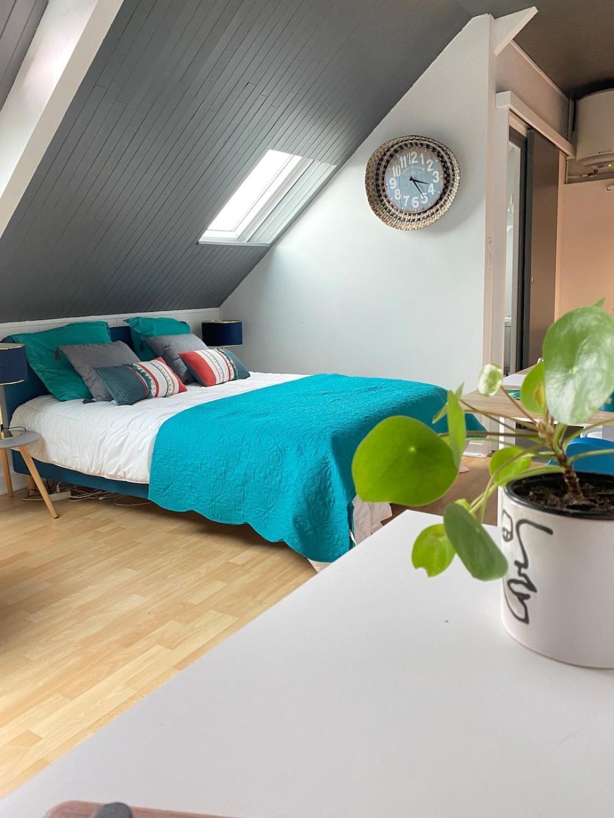 Апартаменти Agreable Cocon Sous Les Toits - Parking - Wifi Пленеф-Валь-Андре Екстер'єр фото